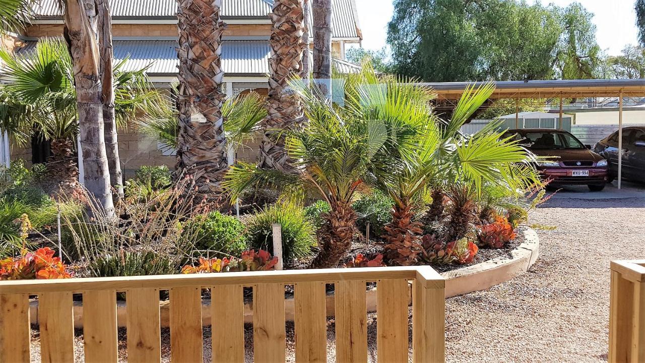The Courtyard - Garden View Studio بورت بيري المظهر الخارجي الصورة
